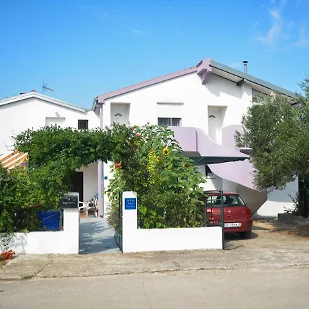 Baric Apartmán *
